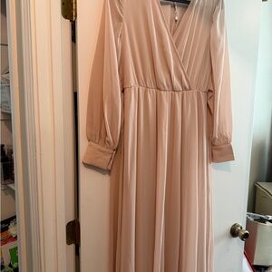 NWT Elegant Blush Baltic Born Long Sleeve Chiffon Dress